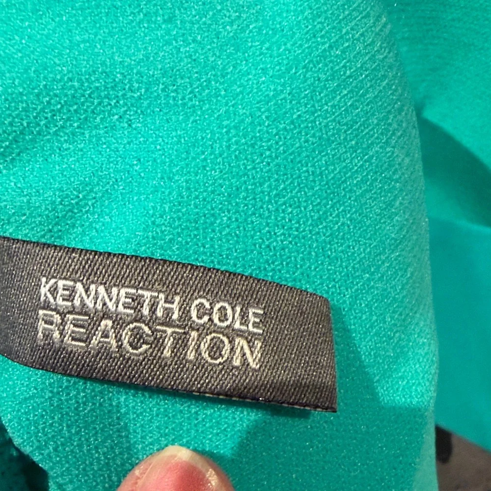 Kenneth Cole Reaction Turquoise Ruffle bikini - Picture 9 of 9